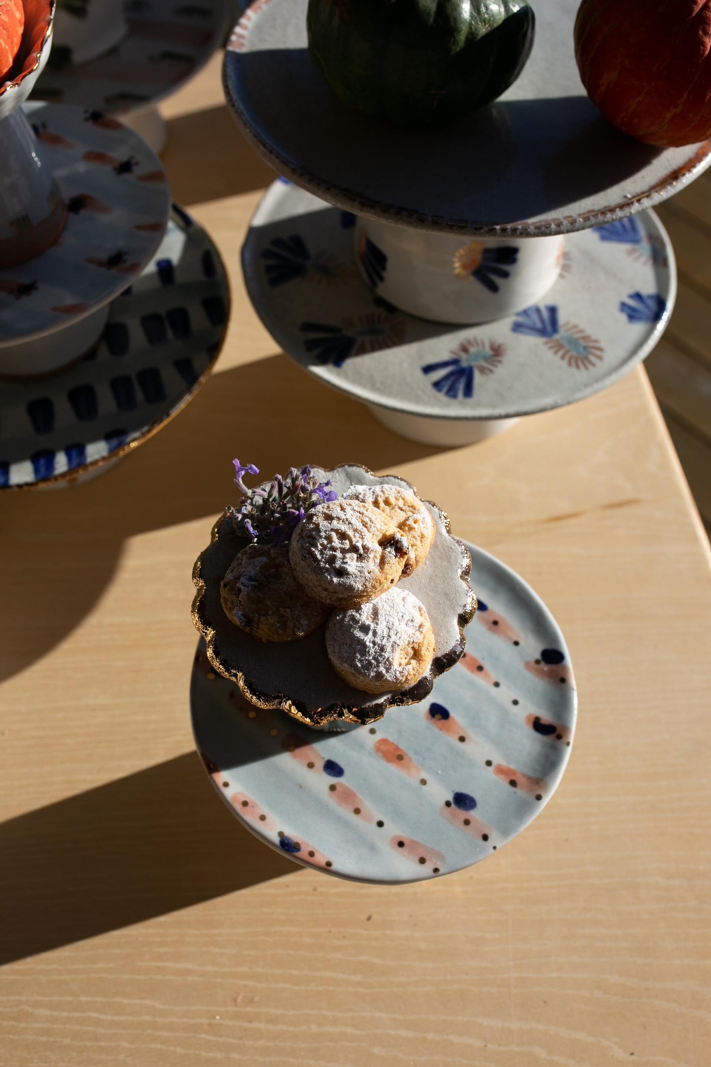 Katie Pedestal plate