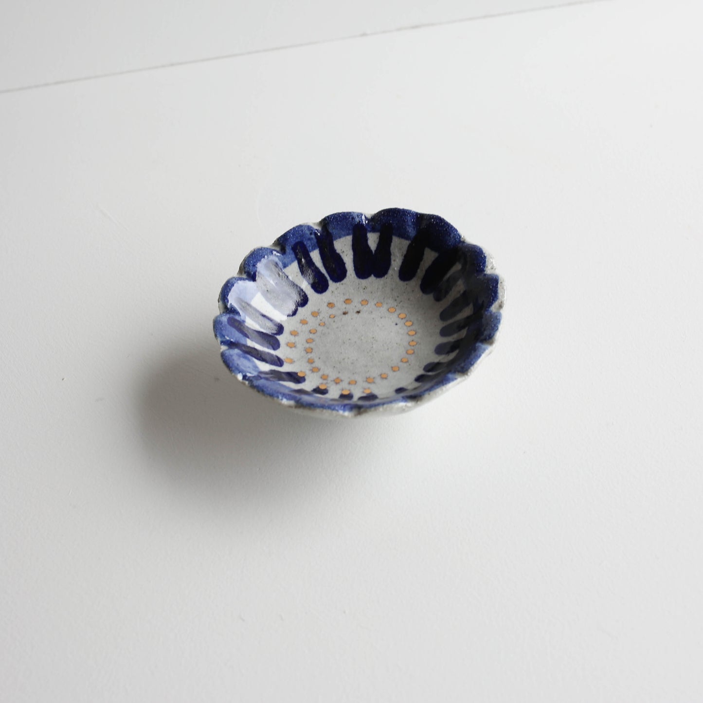 Small flower dish