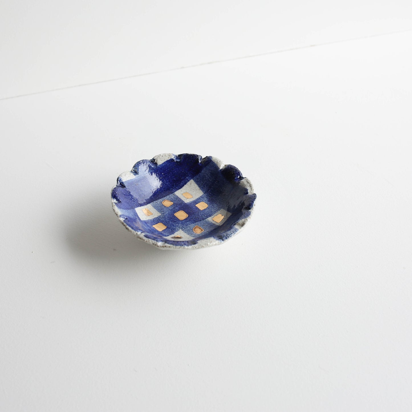 Small flower dish