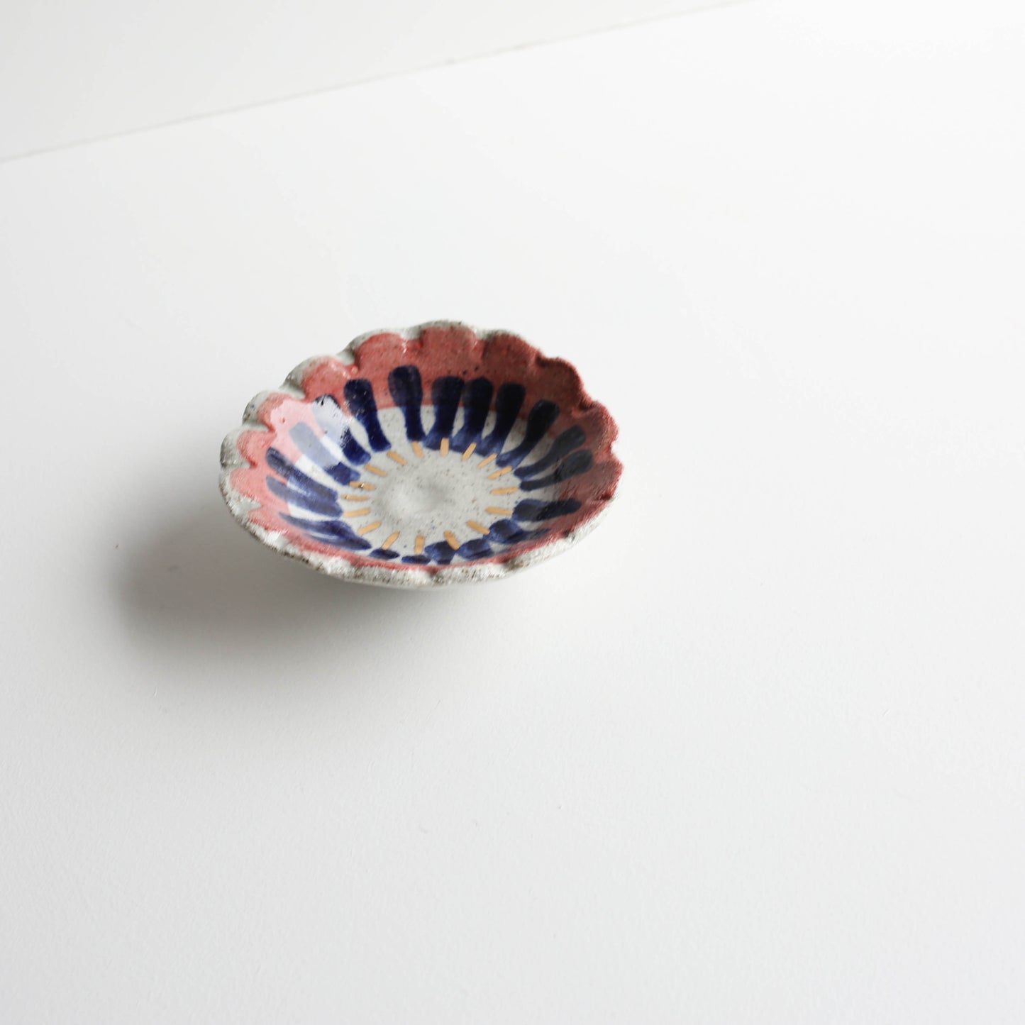 Small flower dish