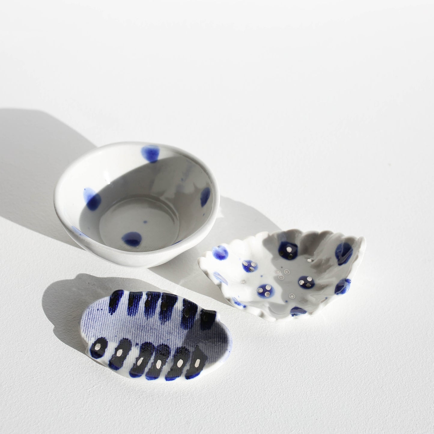 Porcelain mini dish set