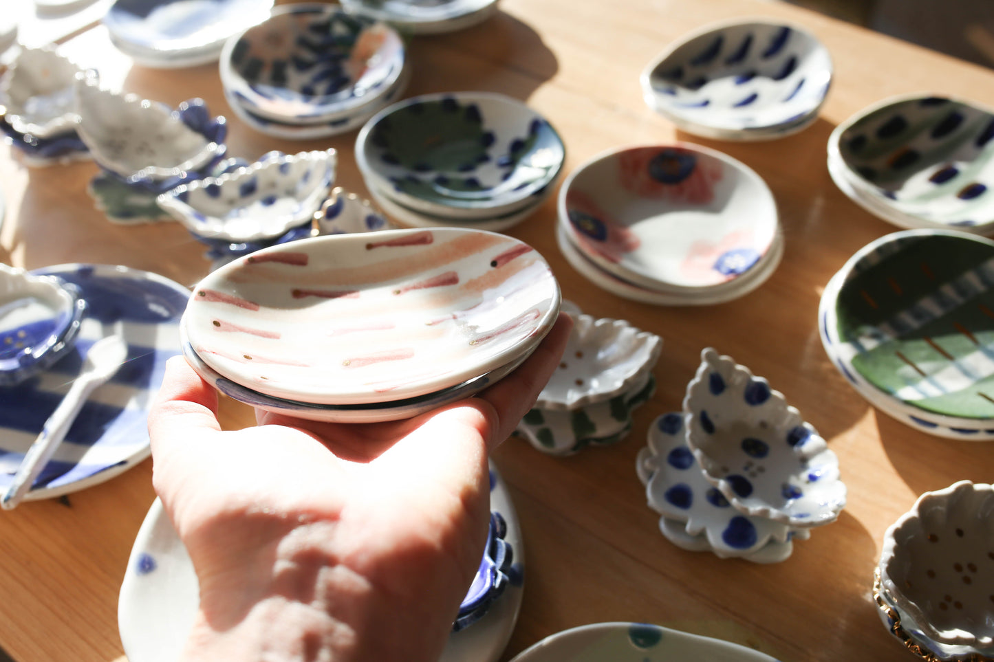 Porcelain mini dish set