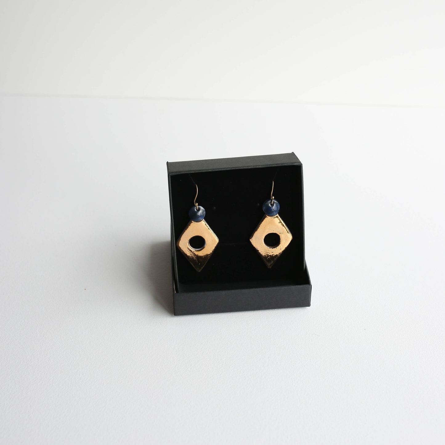 Large earrings | Porcelain | GOLD