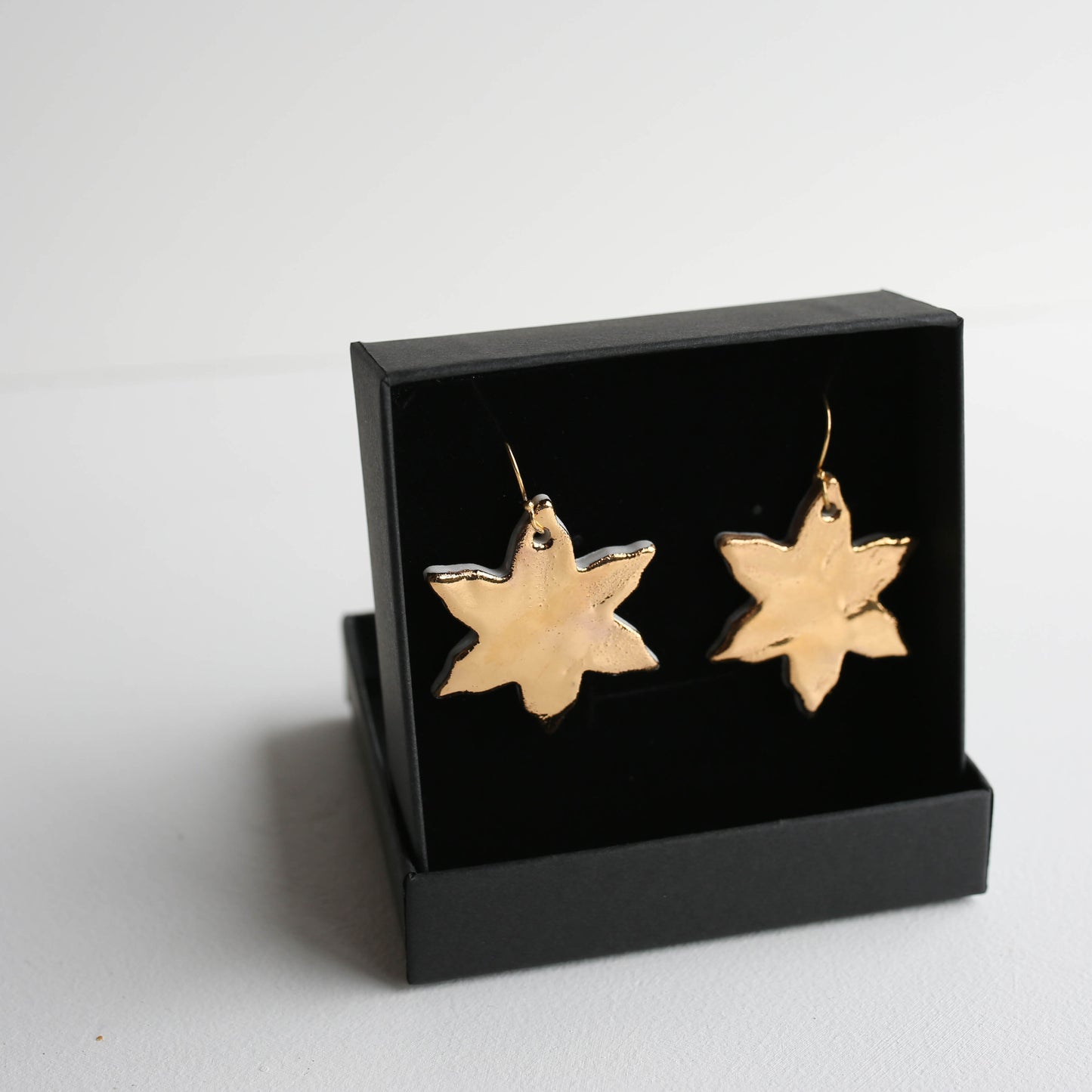 Large earrings | Porcelain | GOLD