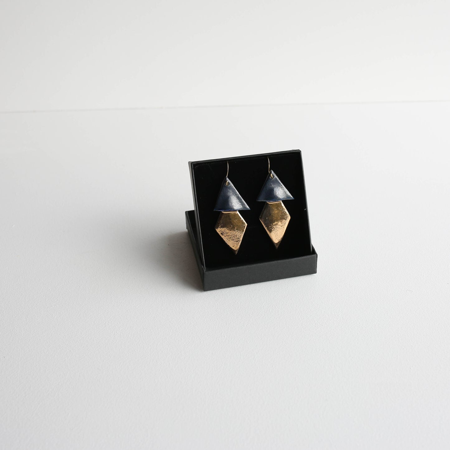 Large earrings | Porcelain | GOLD