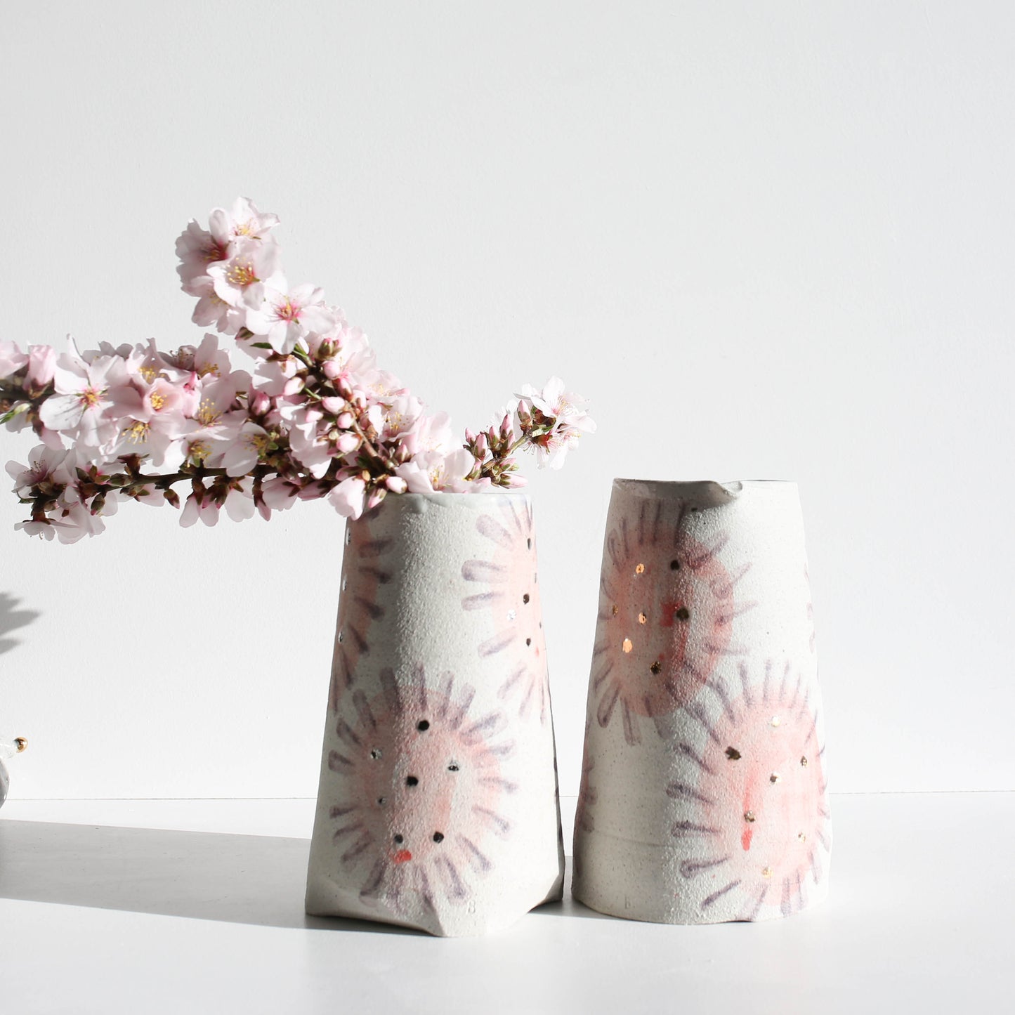 Jug/ Vase | Stoneware vase GOLD
