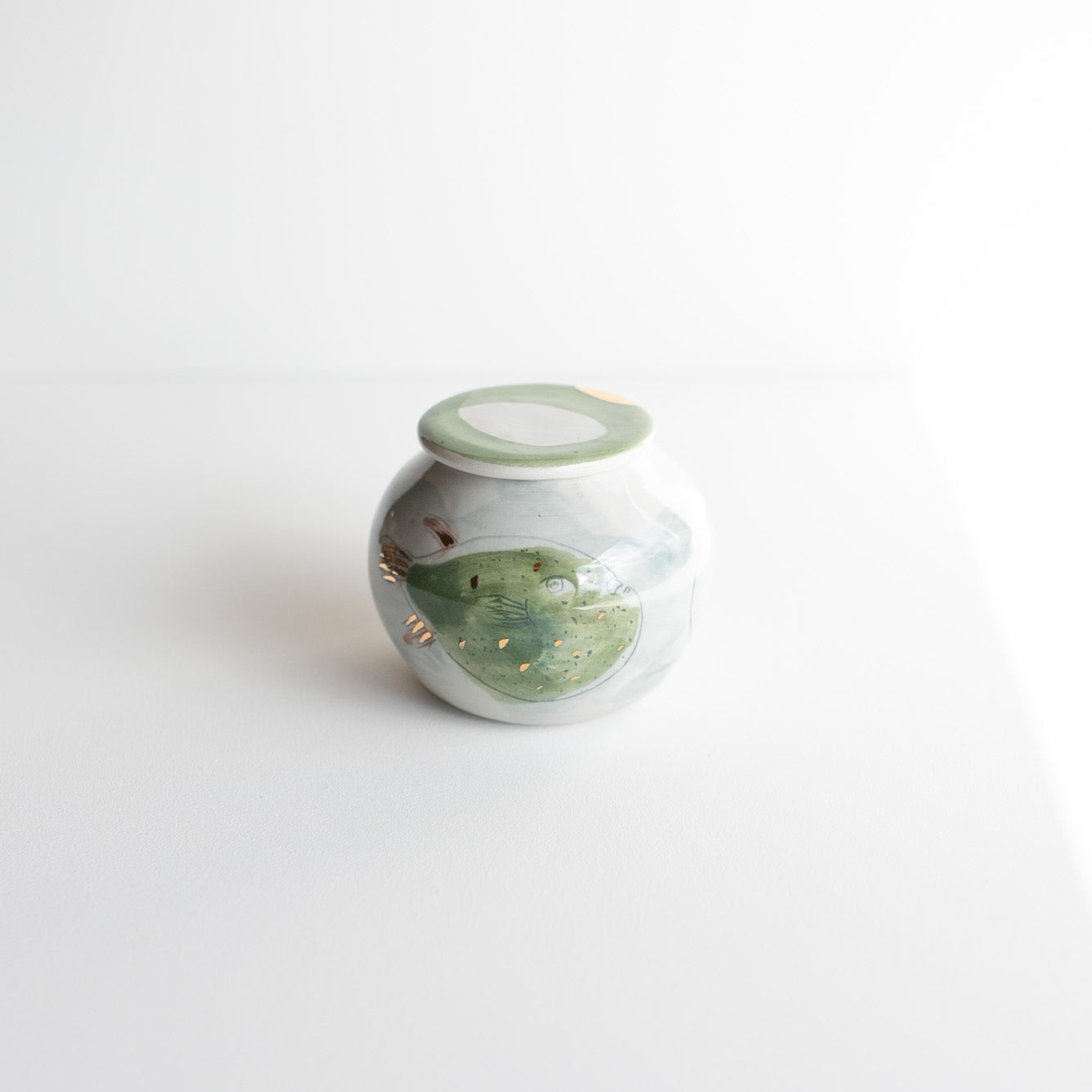 Tea caddie- Green Pufferfish | Gold