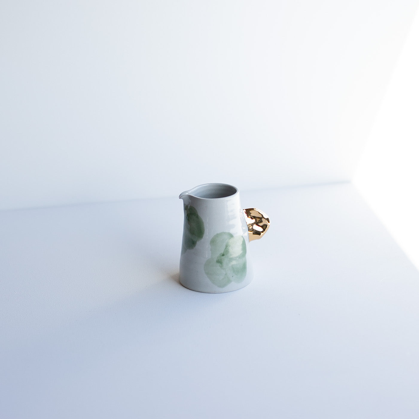 Polly | Ceramic Jug - GOLD