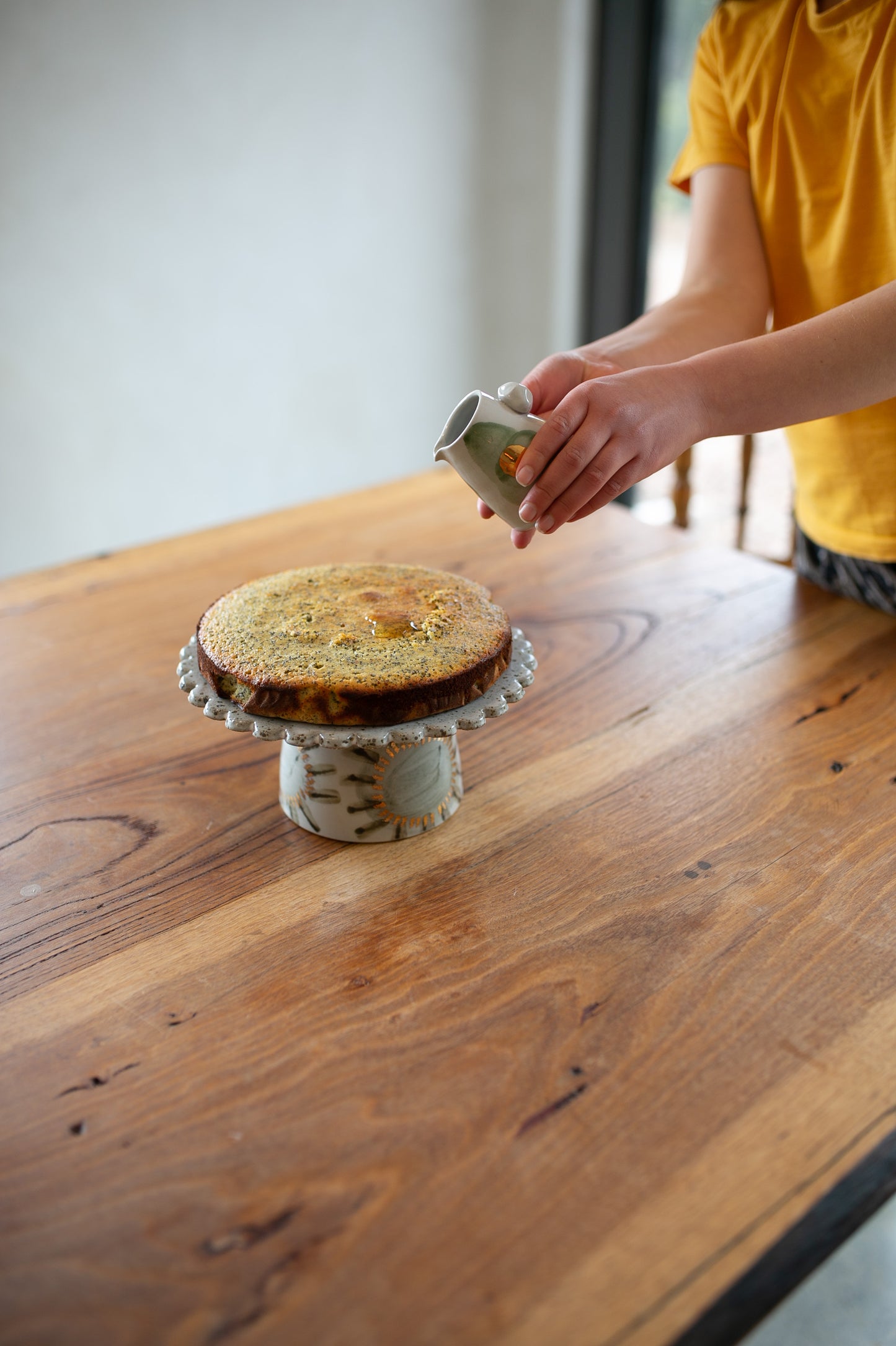 Amelia | Round Cake stand l GOLD | Medium