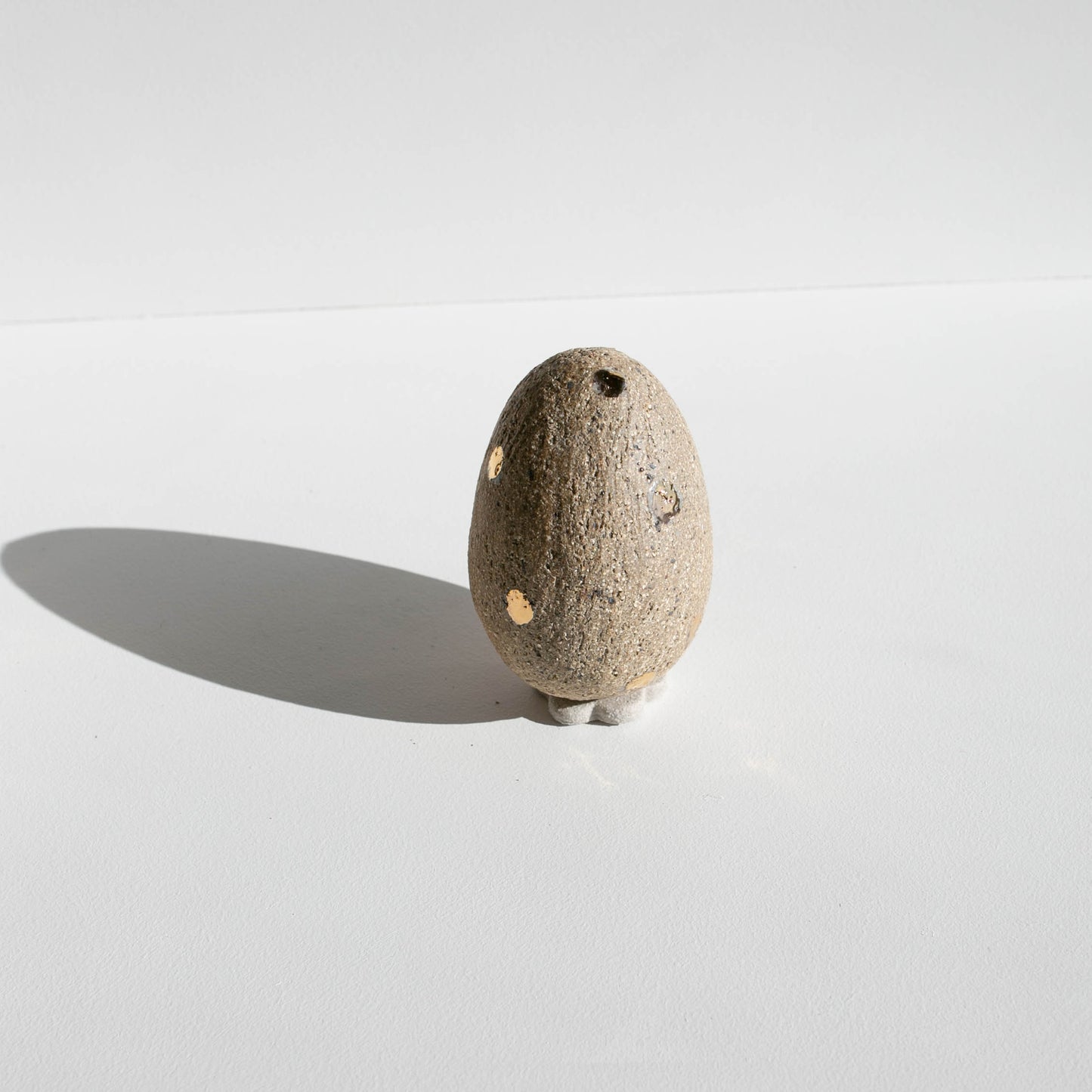 Large egg GOLD
