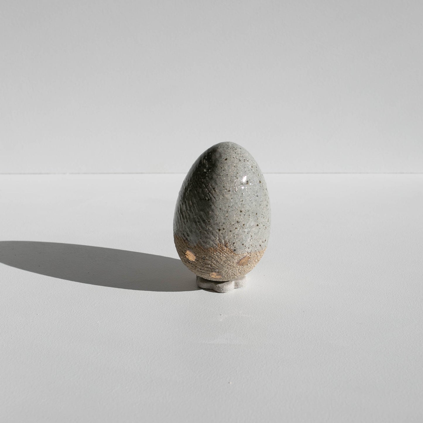 Large egg GOLD