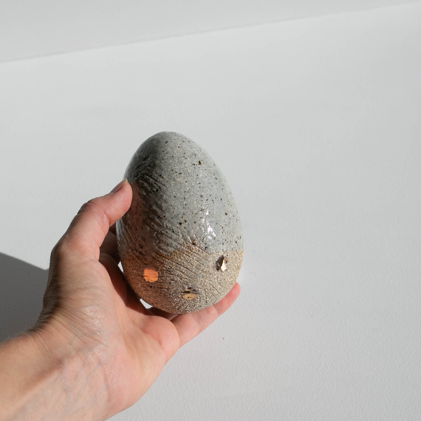 Large egg GOLD