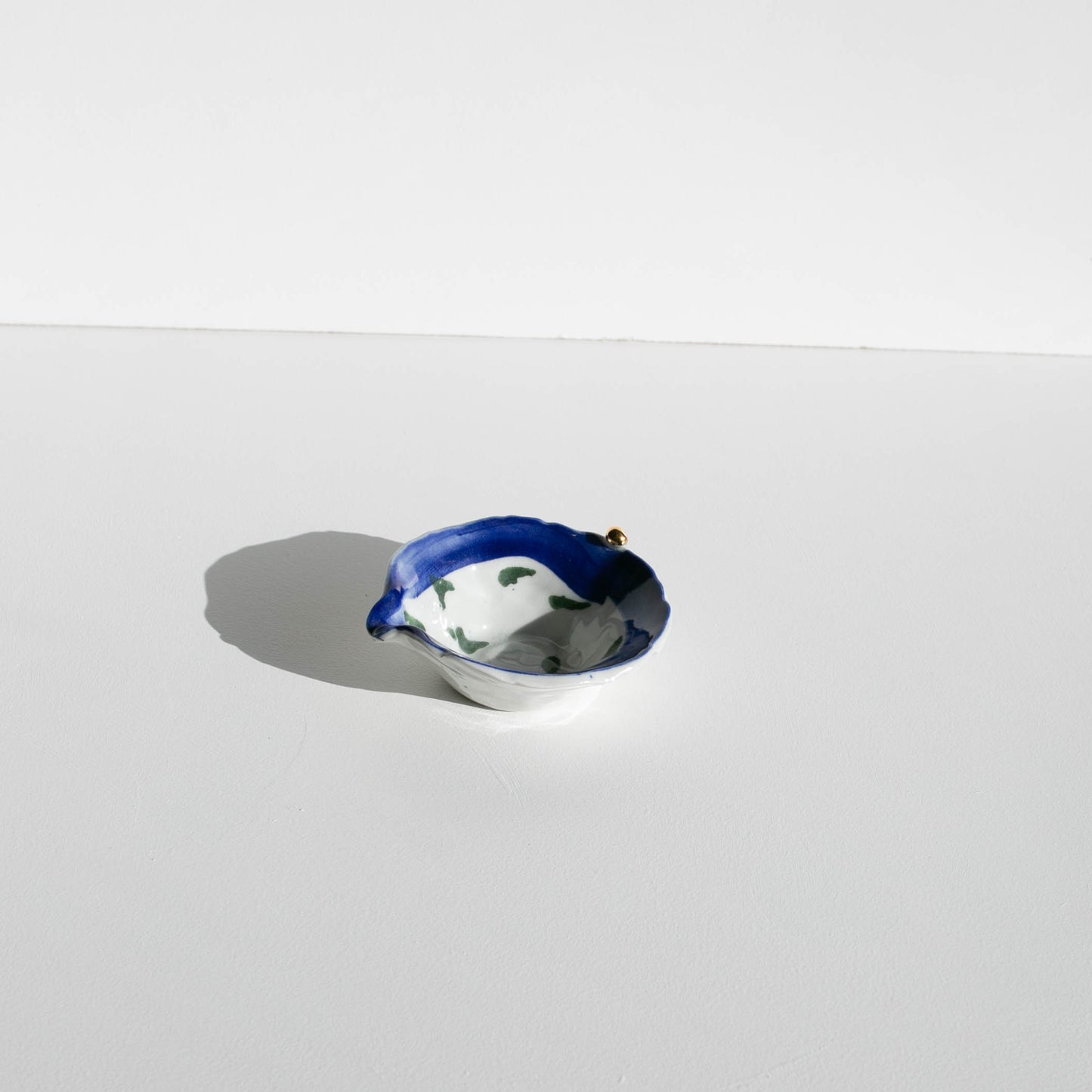 Gill | Everyday dipping bowl pourer