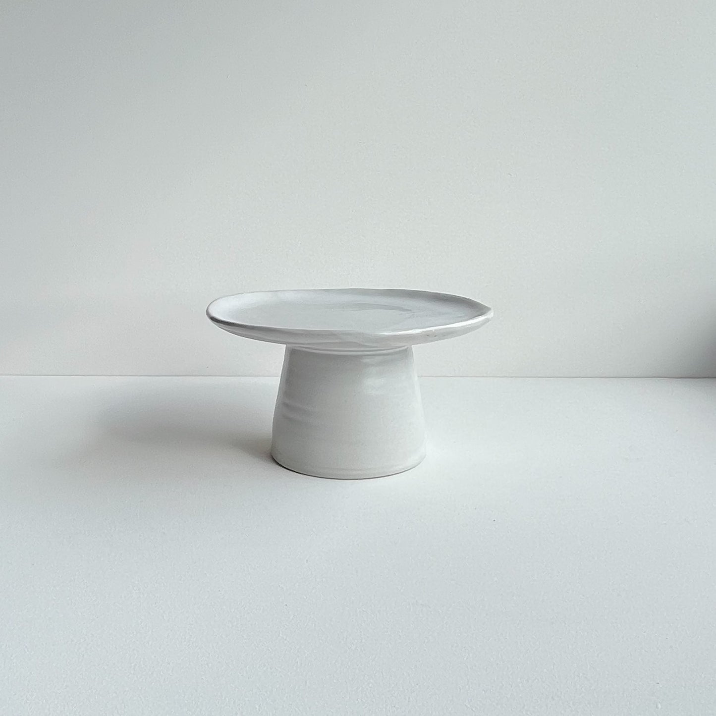 Sophia | Round Cake stand l Plain | Medium