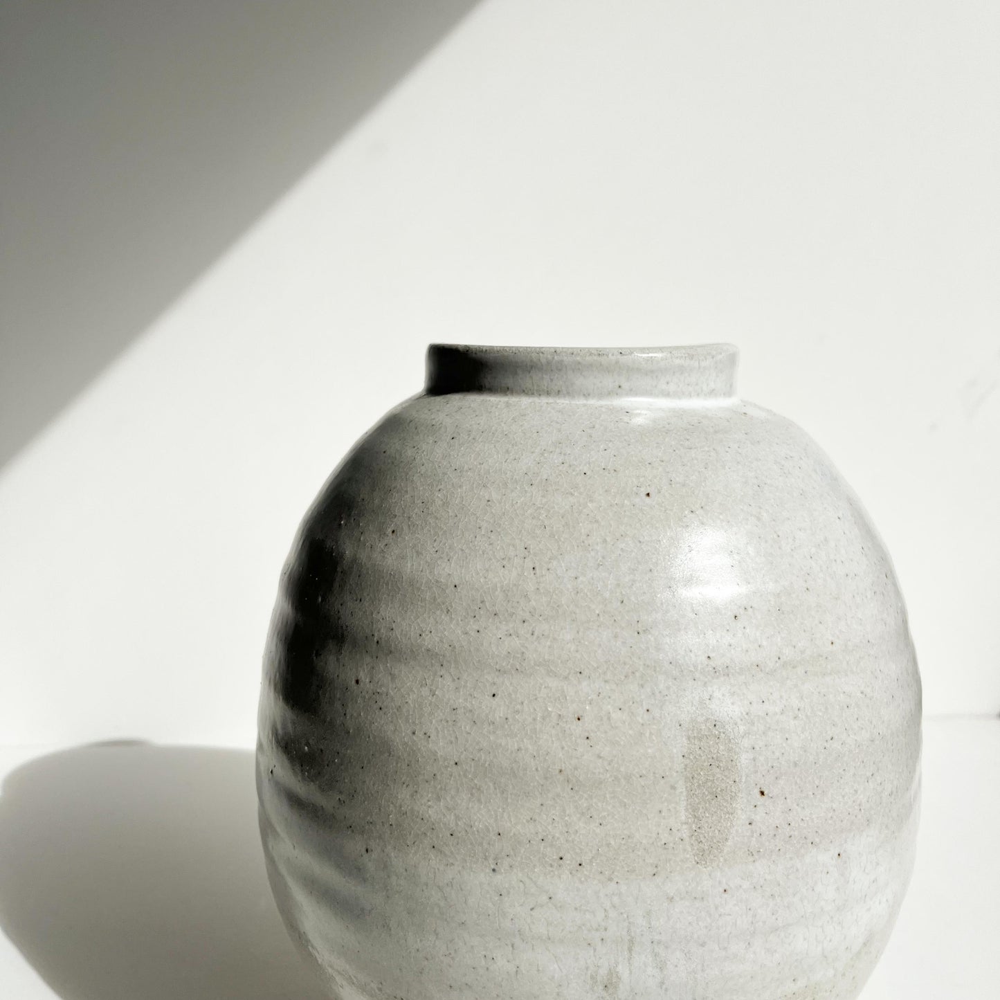 MOON Large Round vase