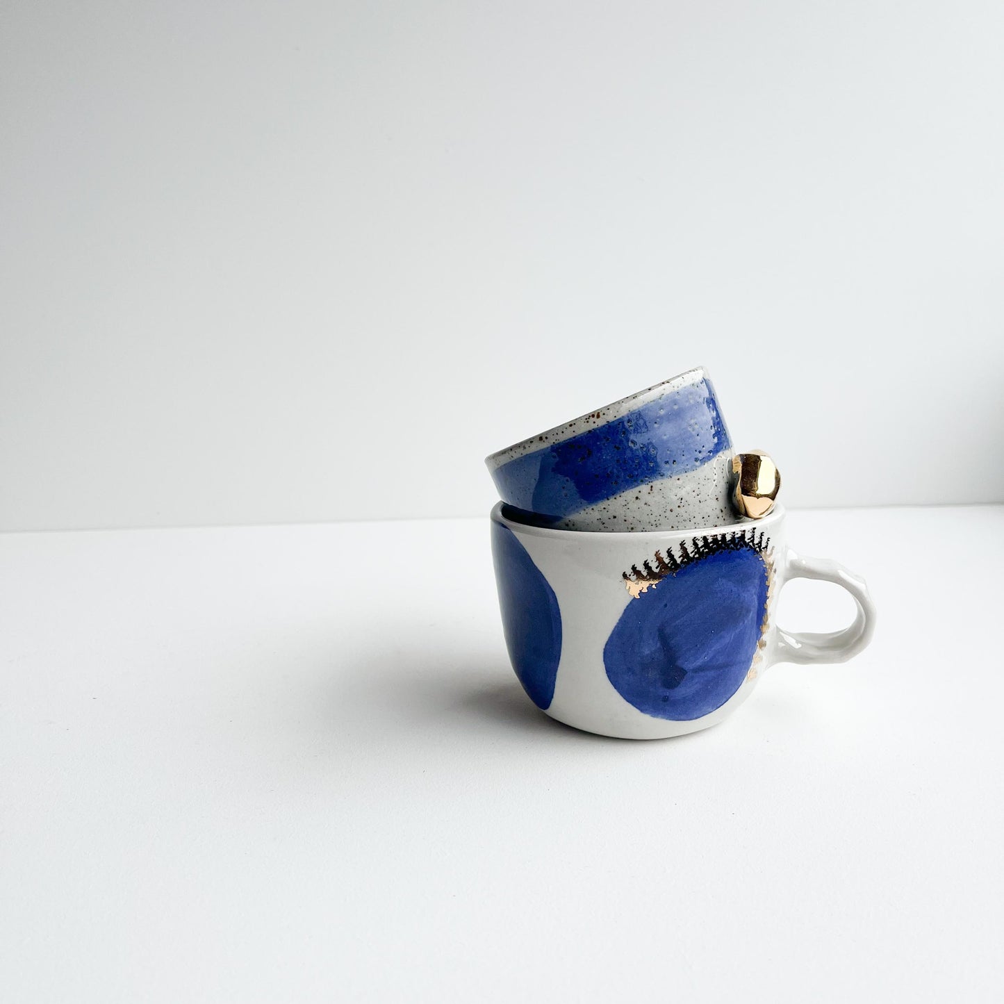 Ivy and Zoe button handle cups