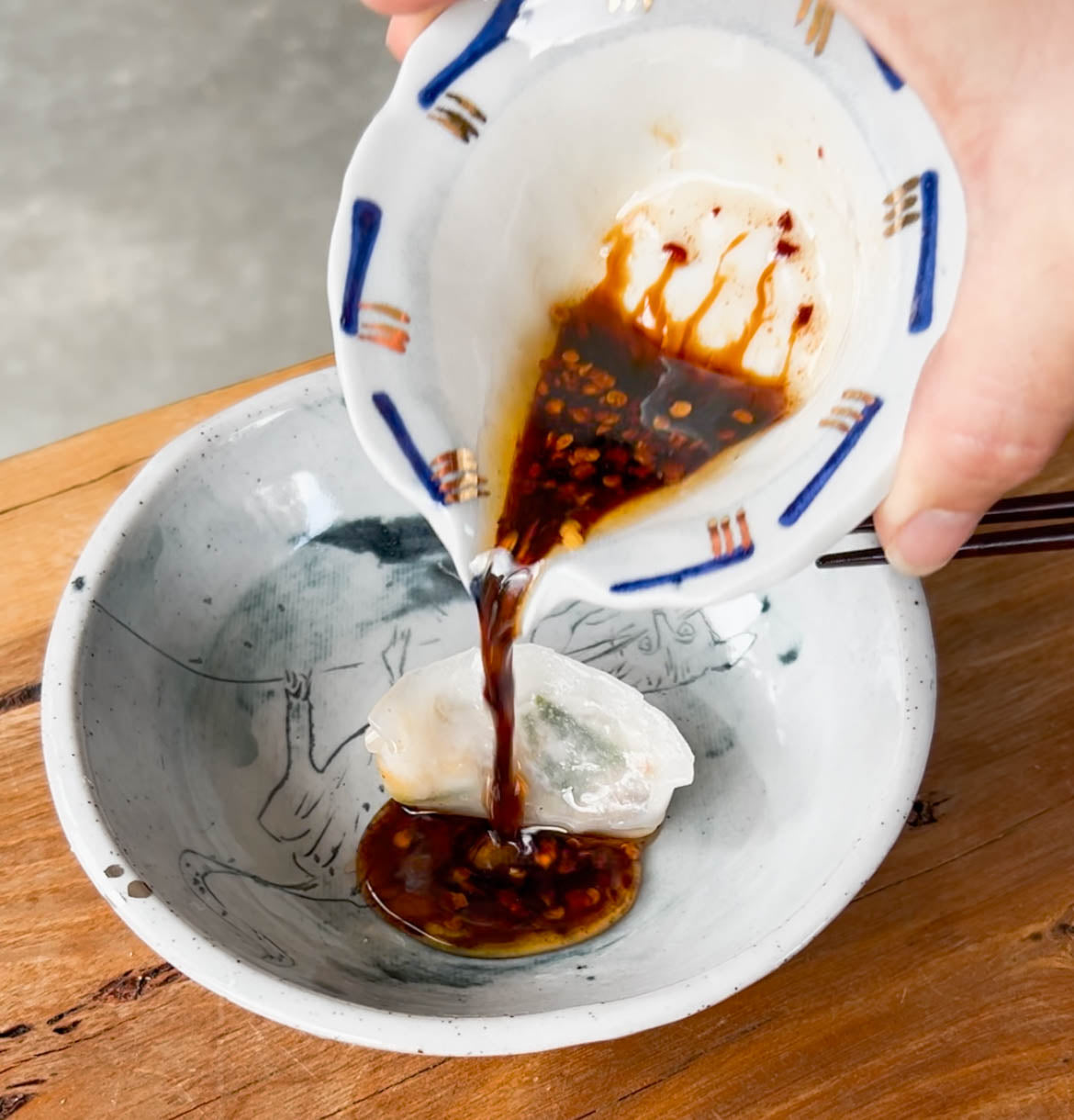 Ruth | Everyday dipping bowl pourer