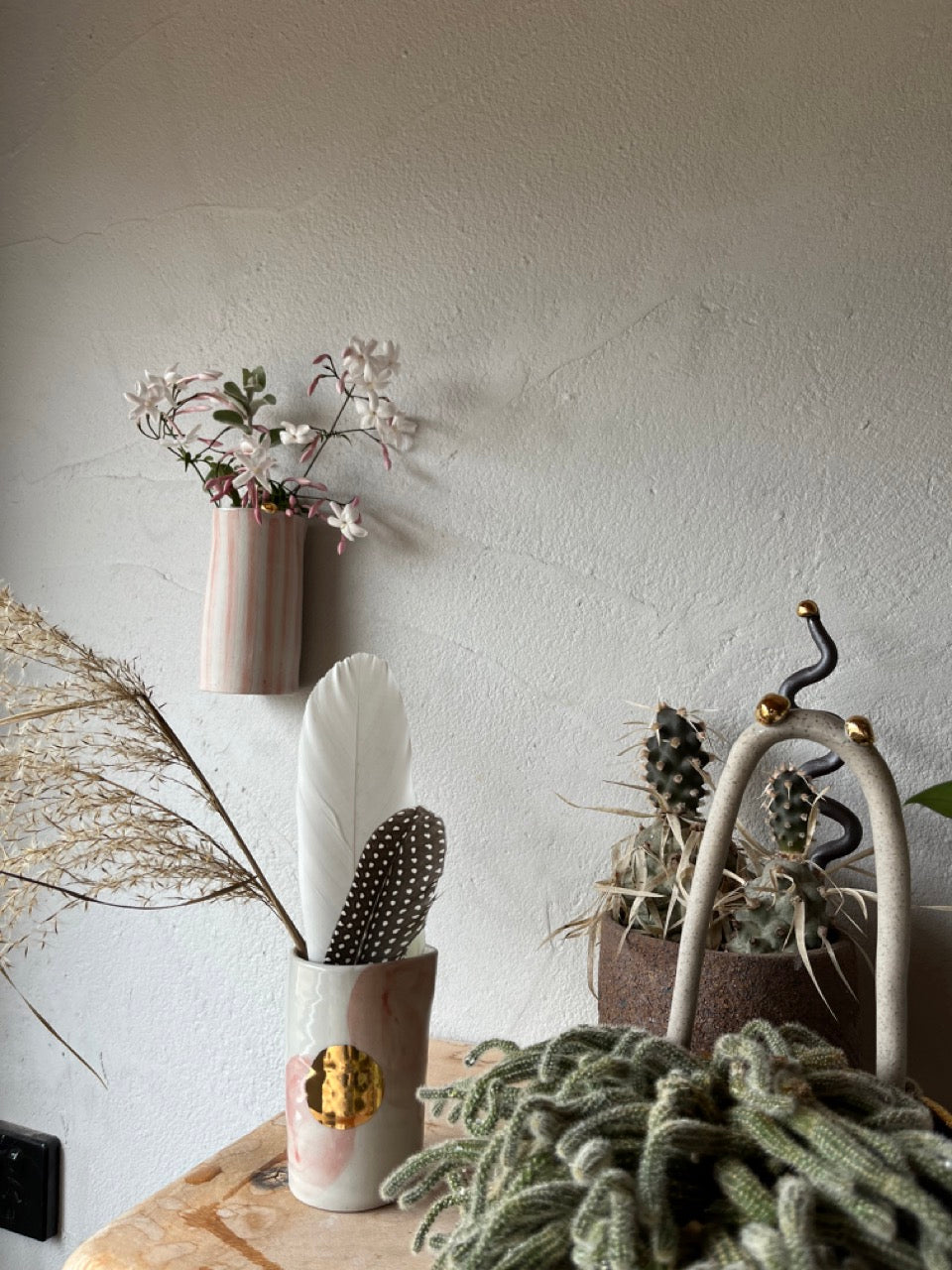 Brown gold pearl planter