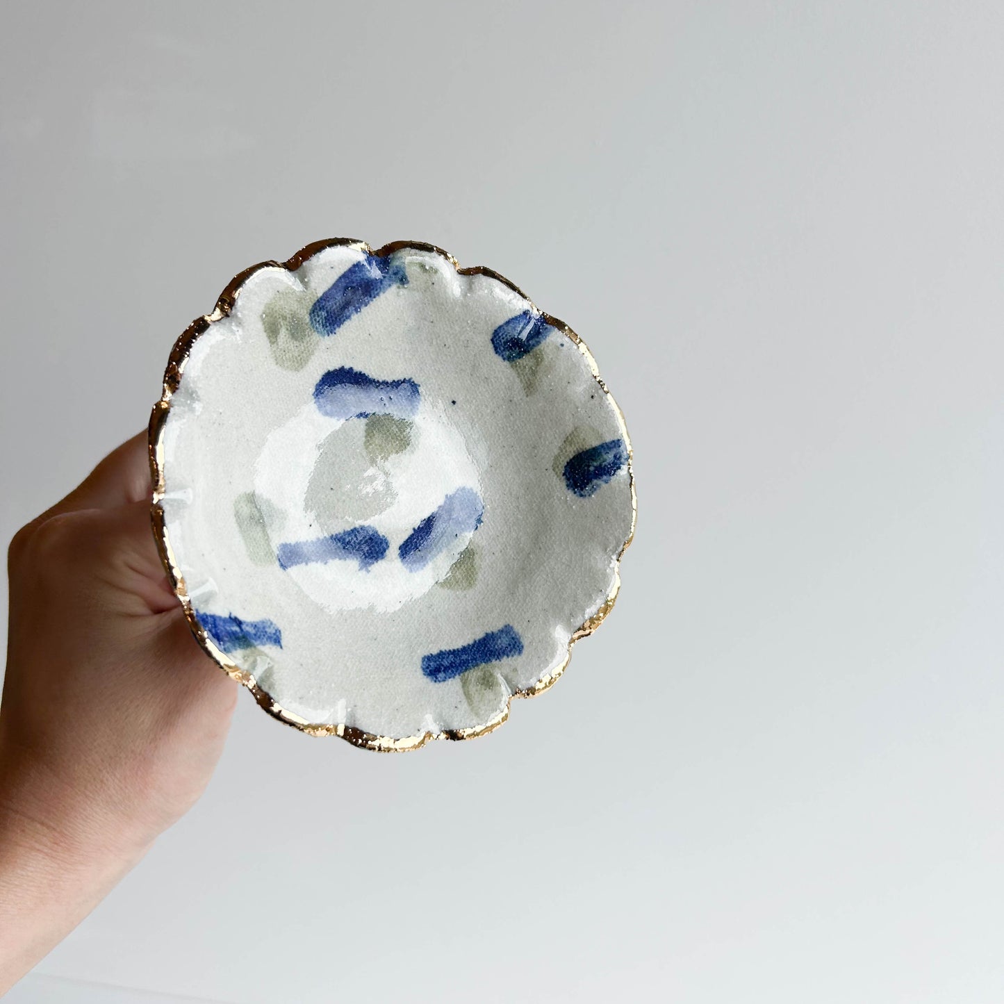 Single Flower Bee Bowl