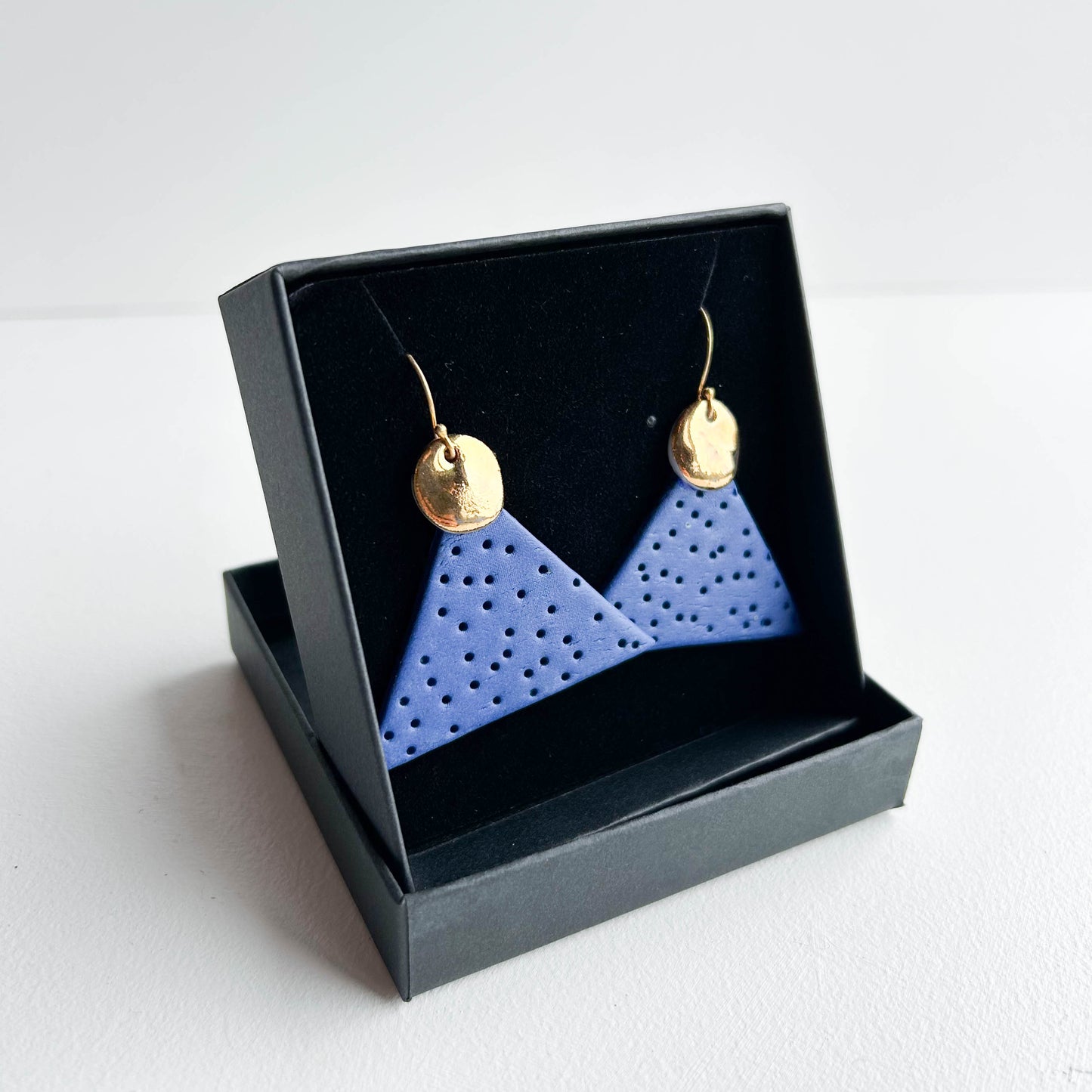 Large earrings | Porcelain | GOLD