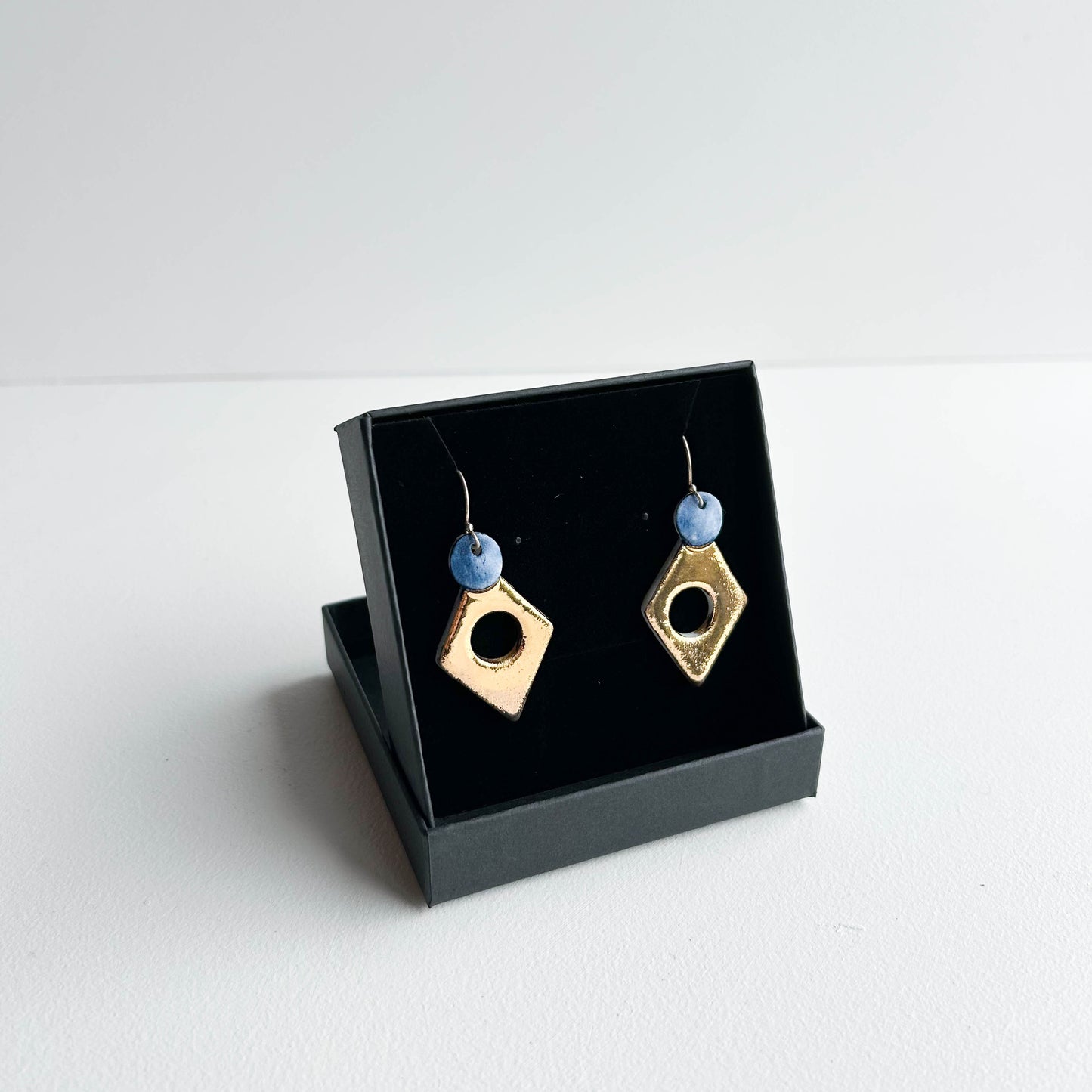 Large earrings | Porcelain | GOLD