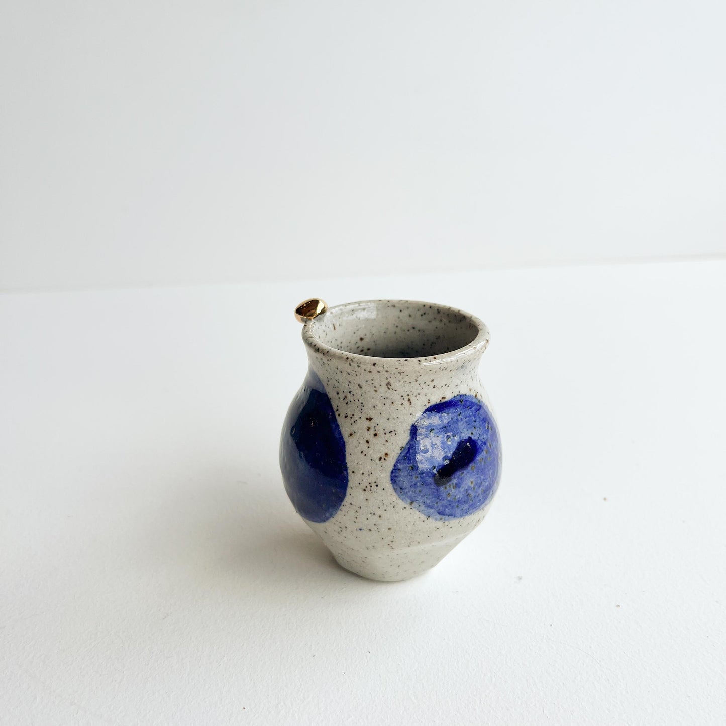 Ruth vase