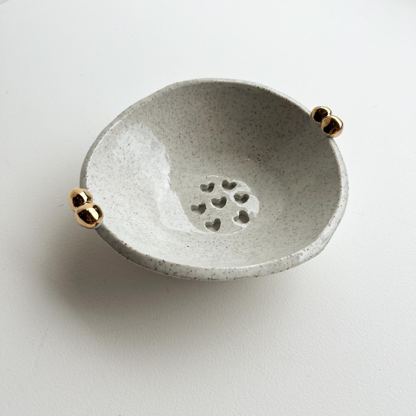 Trisha | Heart berry strainer