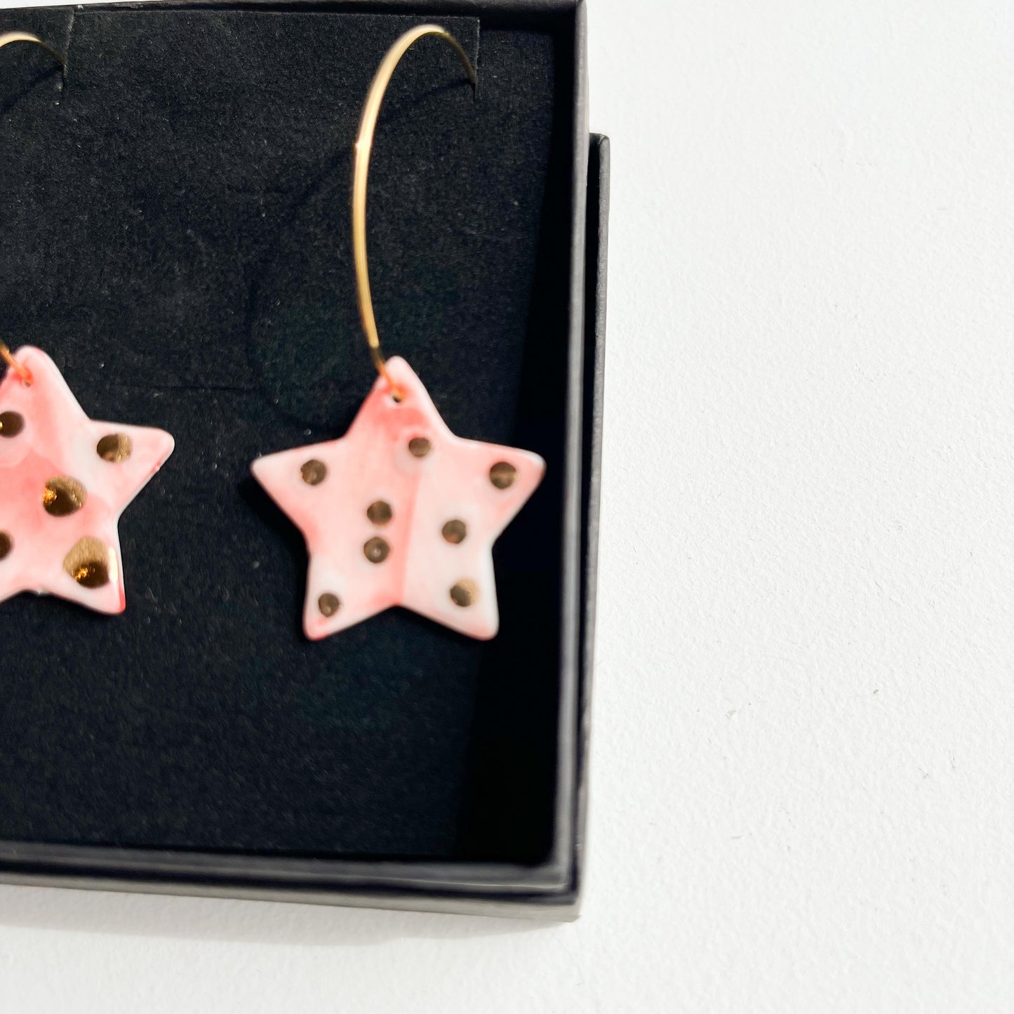 RED STARS | Earring Pair