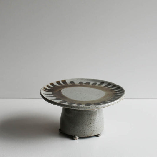Anna cake stand
