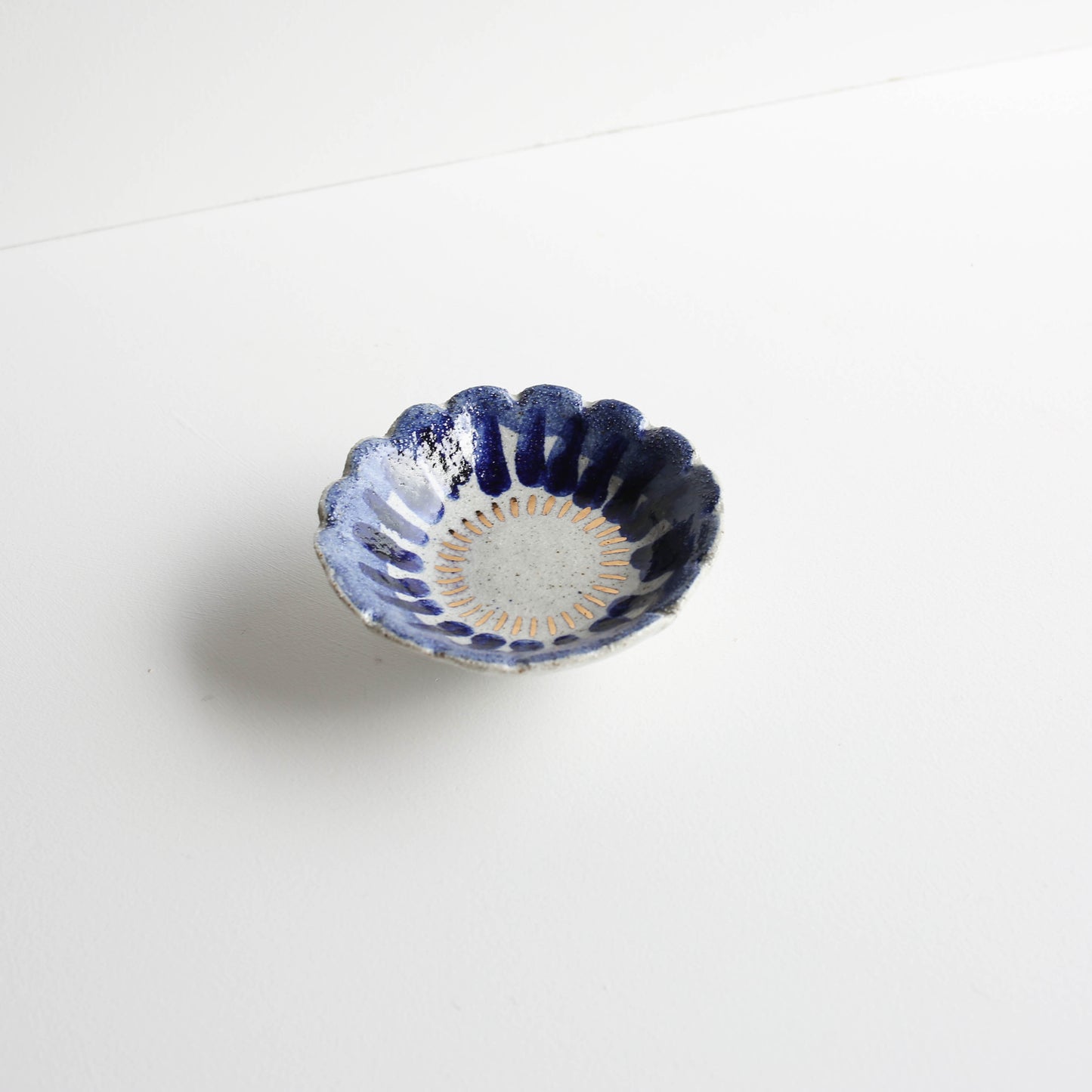 Small flower dish