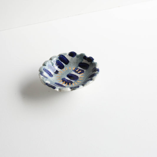 Small flower dish