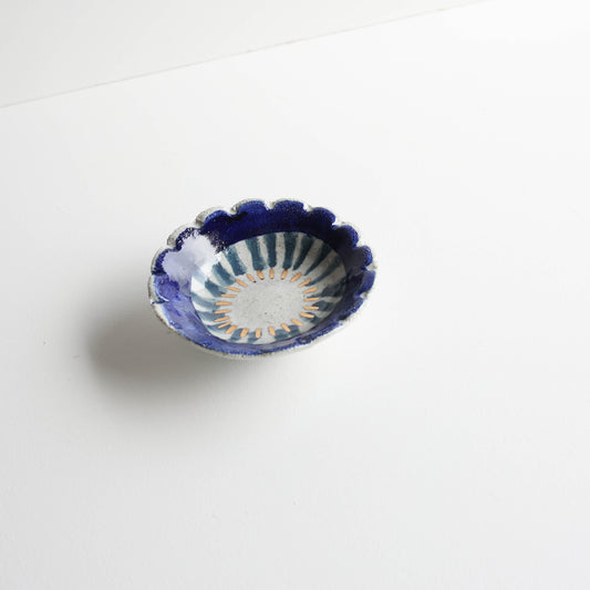 Small flower dish