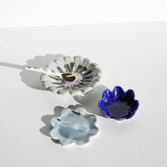 Porcelain mini dish set