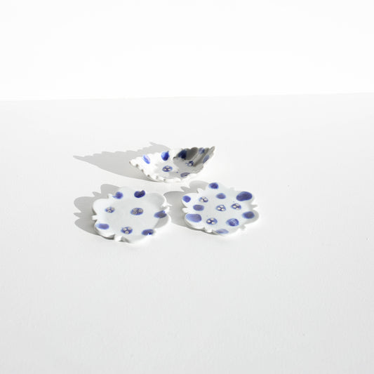 Porcelain mini dish set