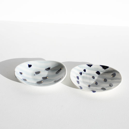 Porcelain mini dish set