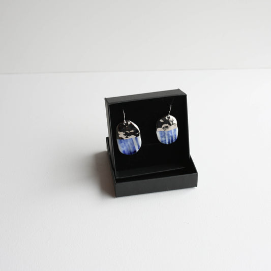 Medium earrings | Porcelain | PLATINUM