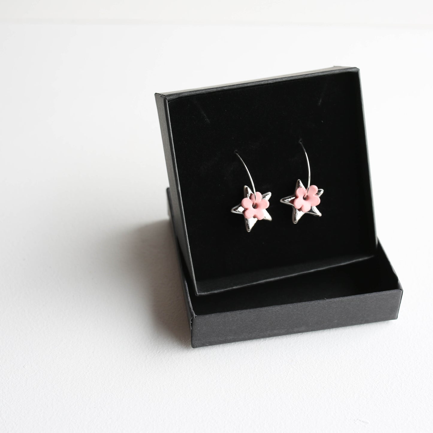 Medium earrings | Porcelain | PLATINUM