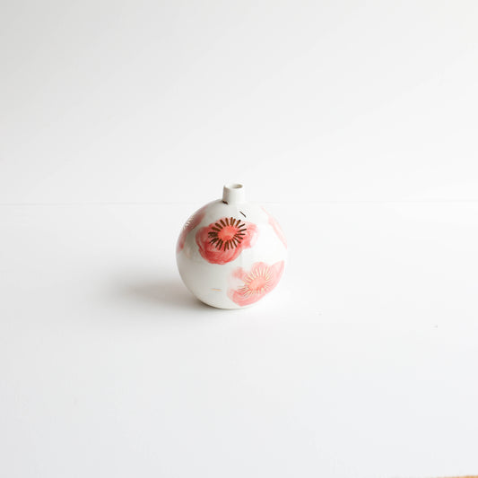 Orb vase | Stoneware vase GOLD