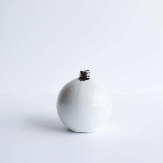 Orb vase | Stoneware vase GOLD