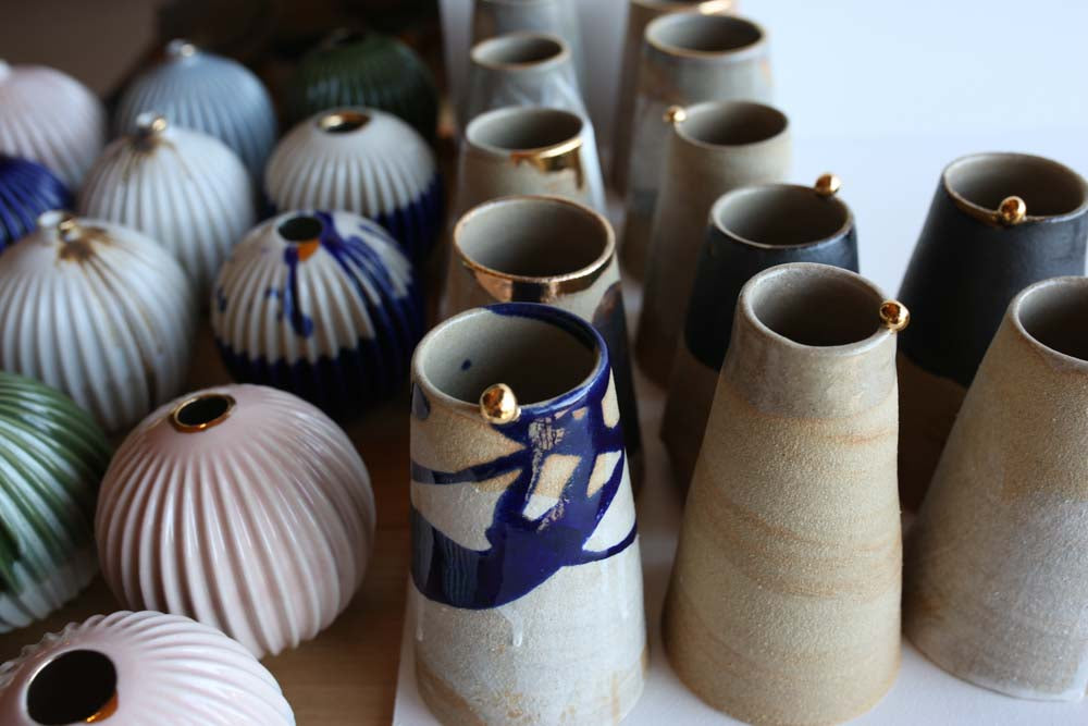 vase | Stoneware vase GOLD