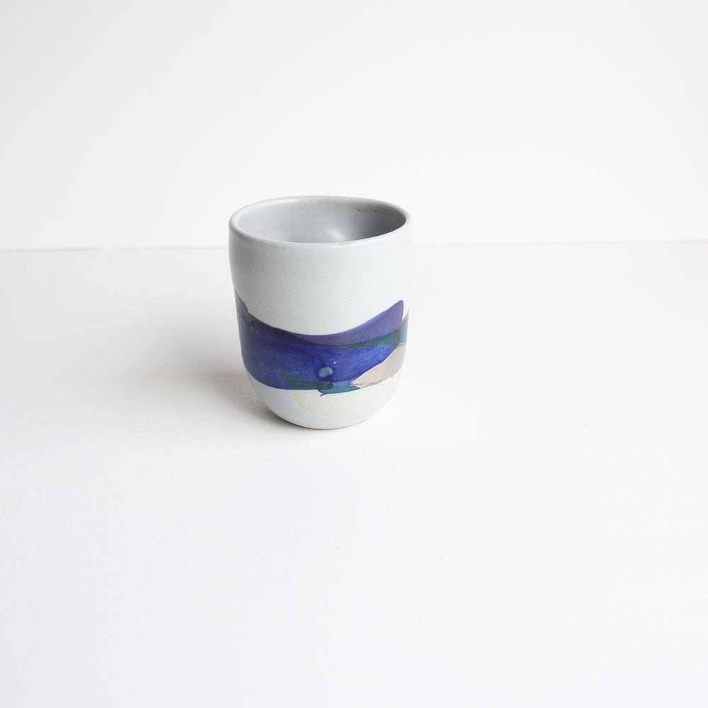 Mountains and rivers beaker
