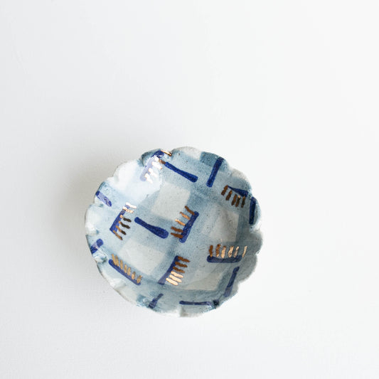 Carla | Footed small flower dish