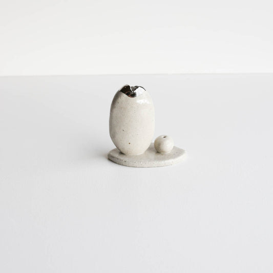 Kath | Stoneware vase and Incense holder PLATINUM