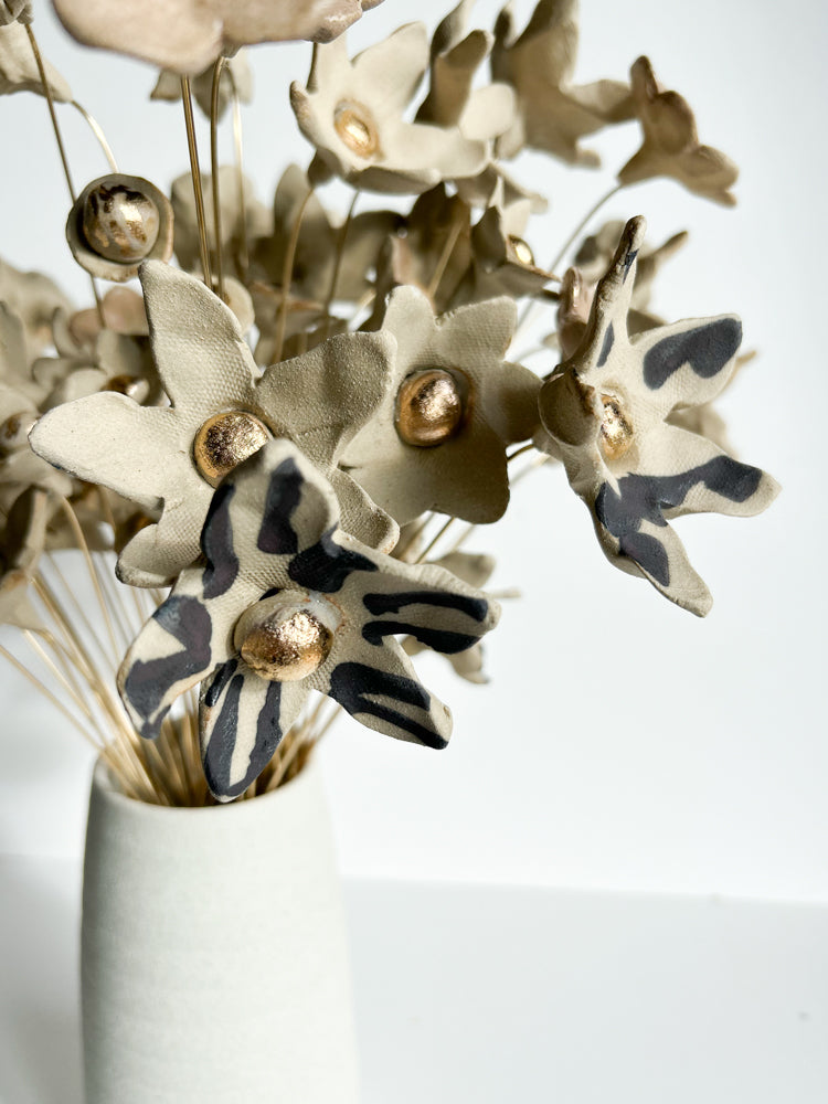 Porcelain flowers or butterflies on brass wire - 3