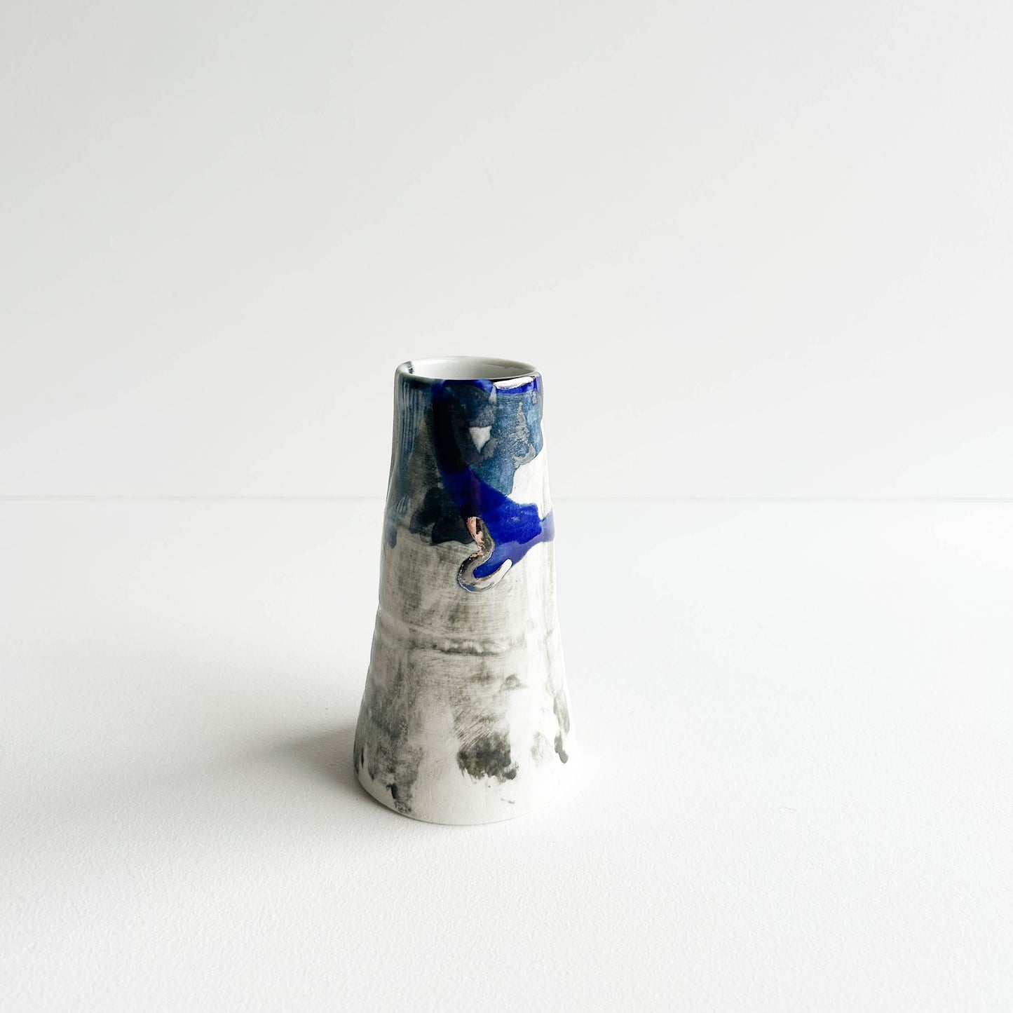 Vessel vase | Stoneware