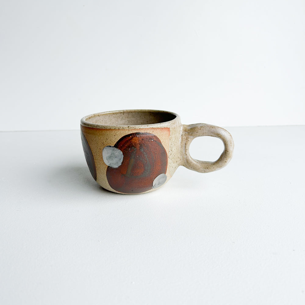 Large spot cup