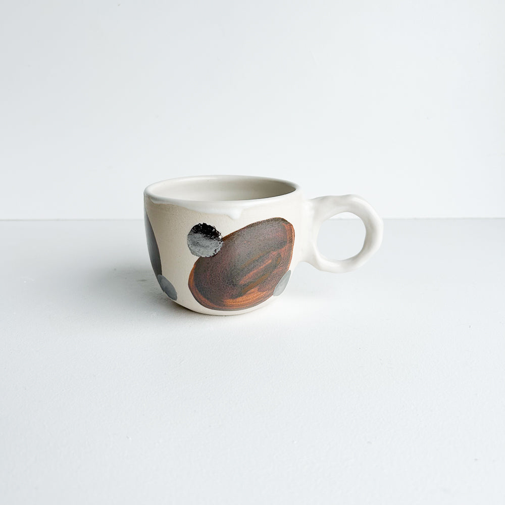 Large spot cup
