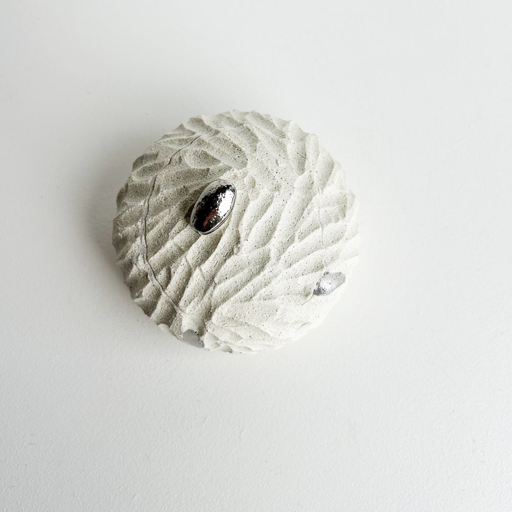Lidded jewellery Pod
