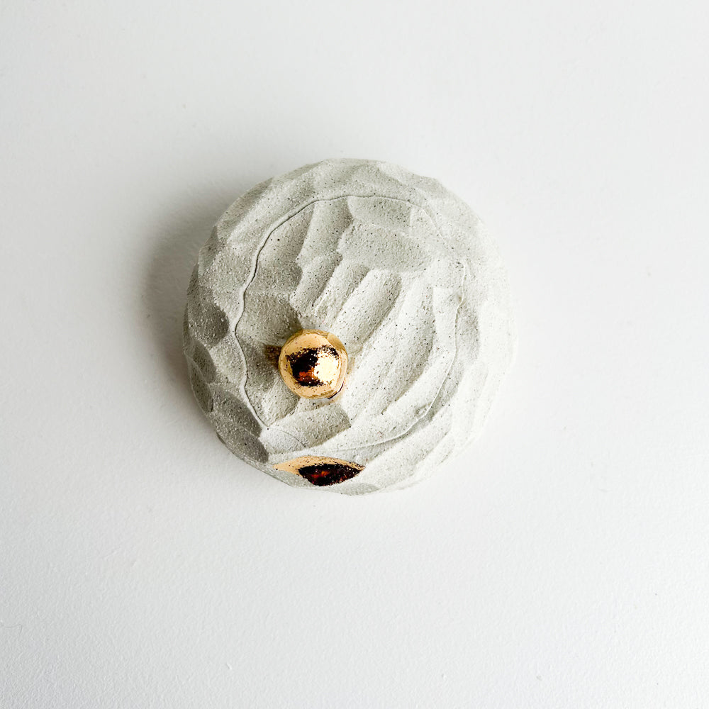 Lidded jewellery Pod