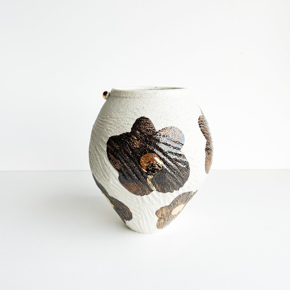 Sea amphora vase